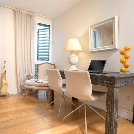 Acogedor Junto A La Catedral By Rent Me מאלגה